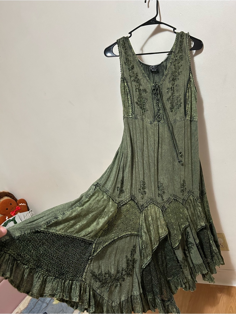 Embroidered Green Sleeveless V-Neck Maxi Fairy Dress